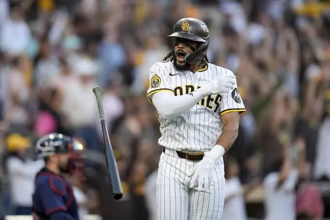 Tatis Jr. y Witt Jr. Brillan: Ganadores del Guante de Platino 2025 en MLB