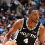Fox brilla en debut con 24 puntos; Spurs vencen a Pelicans con Wembanyama