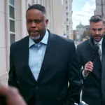 Ex-NBA Damon Jones se declara no culpable en caso de apuestas y lesiones de LeBron y Davis