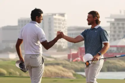 Aaron Rai se Impone a Fleetwood en Playoff y Gana el Abu Dhabi Championship