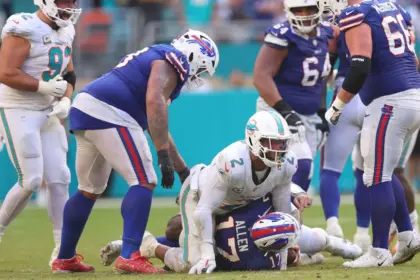 Dolphins Sorprenden a Bills: Victoria Épica y Esperanza en Miami