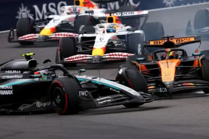 Piastri frustrado tras penalización en Brasil: "No podía desaparecer"