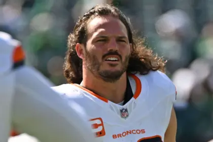 Alex Singleton de los Broncos se somete a cirugía por cáncer testicular