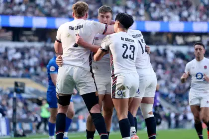 Inglaterra Preocupada: Freeman y Chessum en Duda para Choque vs. Nueva Zelanda