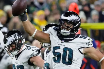 Phillips Brillante en Debut con Eagles: Victoria 10-7 vs. Packers