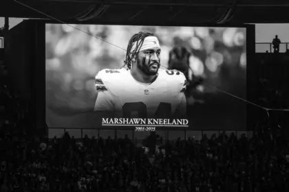 Tragedia en la NFL: Fallece Marshawn Kneeland, Estrella de los Cowboys