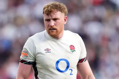 Inglaterra vs. Nueva Zelanda: Chessum y Freeman, bajas clave para el duelo