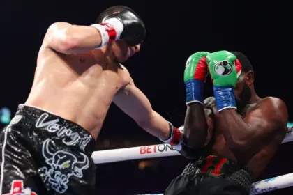 Ortiz Destroza a Lubin y Desafía a Ennis: ¡Choque Épico en la Mira!