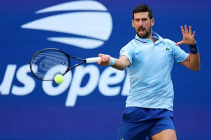 Djokovic se Retira del ATP Finals por Lesión: Musetti Entra al Torneo