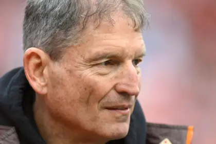 Kosar: Tras retraso por infección, leyenda Browns espera trasplante de hígado