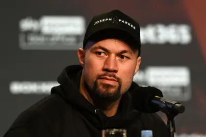 Parker falla prueba antidopaje: Impacto en su carrera y pelea con Wardley 13 Parker falla prueba antidopaje: Impacto en su carrera y pelea con Wardley