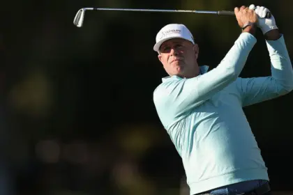 Cink lidera el Schwab Championship con ronda impecable: Golf PGA Champions