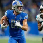 LaPorta, TE de los Lions, Baja por Lesión Ante Eagles: NFL