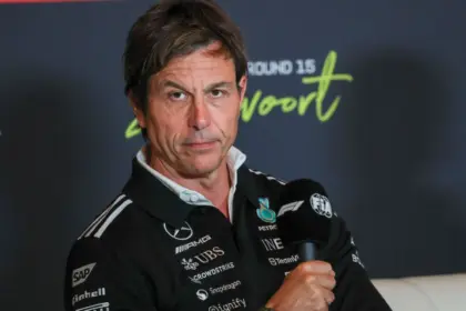 Wolff vende parte de Mercedes F1: Valoración récord de $6 mil millones