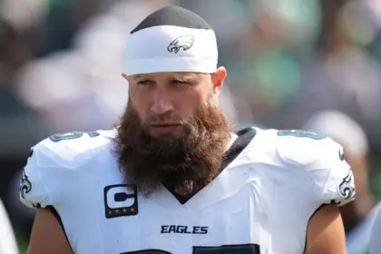 Johnson de Eagles Sufre Lesión Lisfranc: ¿Fin de Temporada?