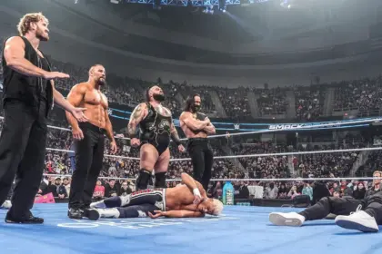 SmackDown: McIntyre regresa a WarGames por una "cláusula" legal.