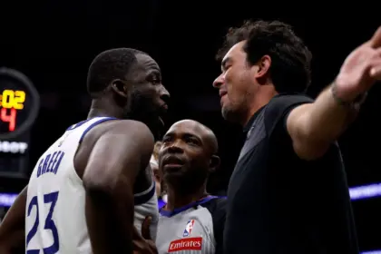 Draymond Green, advertido por la NBA tras altercado con fan en partido 9 Draymond Green, advertido por la NBA tras altercado con fan en partido