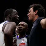 Draymond Green, advertido por la NBA tras confrontación con fan en partido