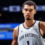Wembanyama, estrella de los Spurs, baja por lesión en el gemelo