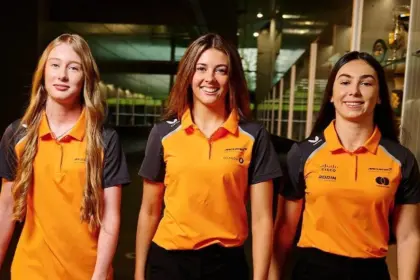 Ella Hakkinen, hija de Mika, se une al programa de McLaren F1