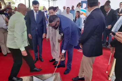 David Ortiz Inmortalizado: Estrella en el Bulevar de las Estrellas