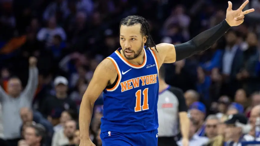 Brunson regresa: Estrella Knicks lista ante Mavericks tras lesión de tobillo