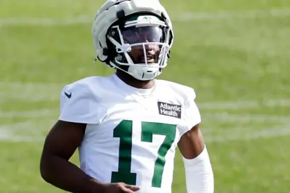 Kris Boyd, Cornerback de los Jets, Mejora tras Disparo: Respira Solo
