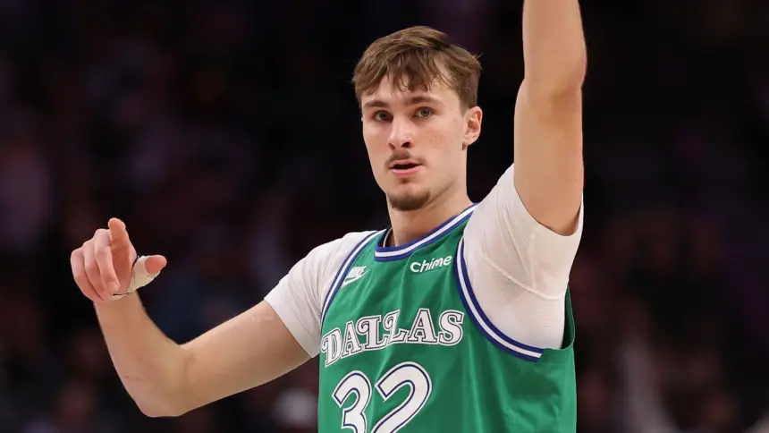 Flagg, novato de los Mavericks, ausente por enfermedad; Knicks ganan