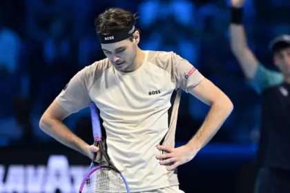 Tenis Extenuante: ¿Cómo Arreglar el Calendario ATP/WTA? 15 Tenis Extenuante: ¿Cómo Arreglar el Calendario ATP/WTA?