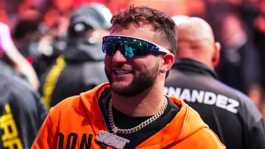 Skattebo Responde a Críticas por Aparición en WWE: "Me Divierto"