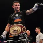 Noakes Confía en su Poderío Físico ante Mason por Título Ligero