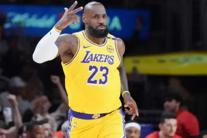 Jugadores con más temporadas: LeBron, Rodgers y más leyendas del deporte