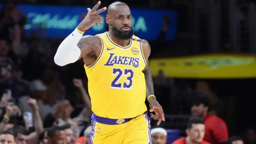 Jugadores con más temporadas: LeBron, Rodgers y más leyendas del deporte