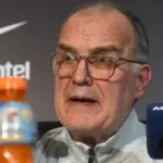 Bielsa Confirma Continuidad en Uruguay Tras Derrota Ante EE.UU. Rumbo al Mundial