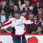 Ovechkin deslumbra: Hat-trick y top 10 en puntos de la NHL con los Capitals