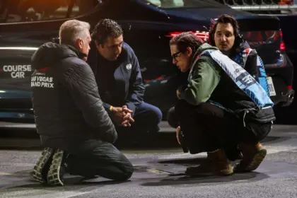 GP Las Vegas: Cubiertas de alcantarillas, otra vez banderas rojas