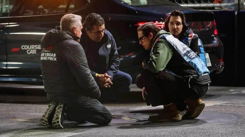 GP Las Vegas: Cubiertas de alcantarillas, otra vez banderas rojas