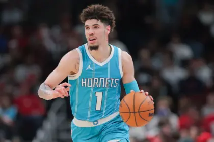 LaMelo Ball niega rumores: "Amo a los Hornets" y enfoca en ganar