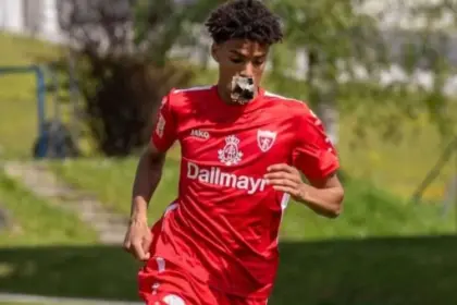 Byron Matías, hijo de Alofoke, rumbo a México con la Sub-17 dominicana