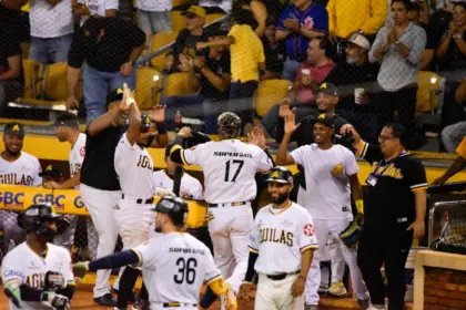 Águilas Cibaeñas vencen a Estrellas y afianzan liderato en la Liga Dominicana