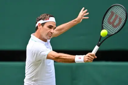 Federer al Salón de la Fama del Tenis: Leyenda Entra por la Puerta Grande