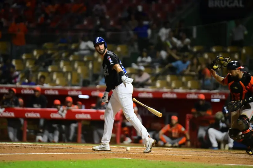 Licey se Refuerza: Hensley, Anderson y Sengler Llegan al Equipo Azul 1 Licey se Refuerza: Hensley, Anderson y Sengler Llegan al Equipo Azul