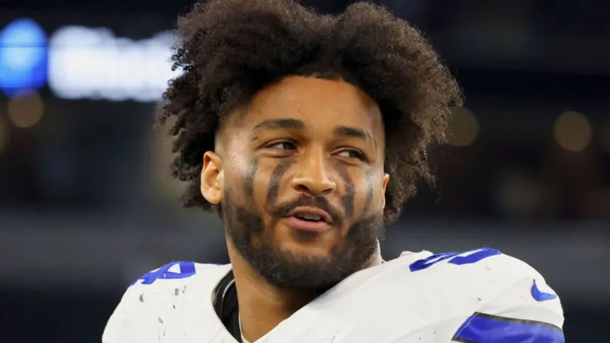 Videos Revelan Búsqueda Policial de Marshawn Kneeland Antes de su Muerte