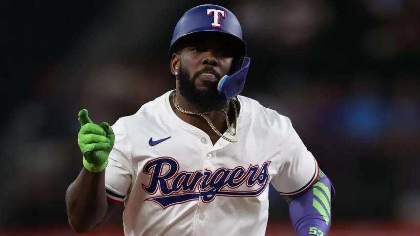 Rangers liberan a García y Heim: Figuras clave rumbo a la agencia libre MLB
