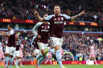 Leeds vs Villa abren la jornada; Arsenal-Tottenham, choque estelar en la Premier