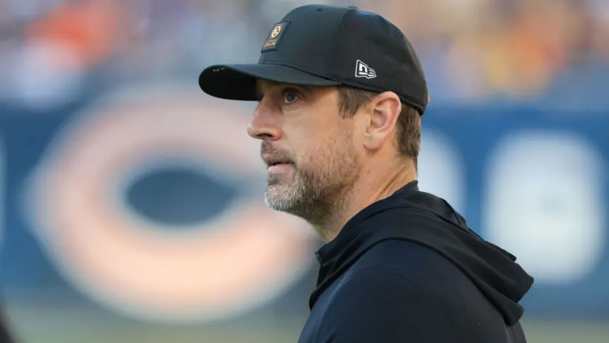 Rodgers listo para Bills: Tomlin espera su regreso tras derrota de Steelers
