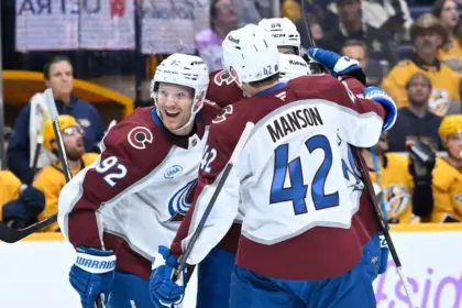 Avalanche imparable: Blackwood brilla con 35 salvadas, 8 victorias seguidas