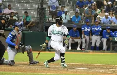 Canó Sepulta al Licey: Tigres Sufren 5ta Derrota; Álvarez y Campusano Brillan