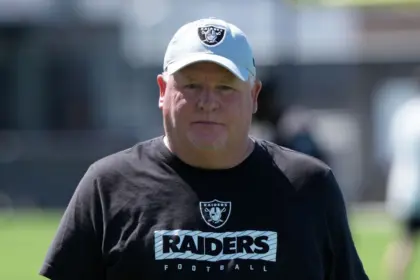 Raiders Despiden a Chip Kelly: OC Fuera Tras Derrota, Fuentes Revelan