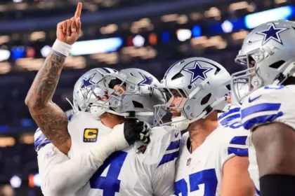 Cowboys remontan ante Eagles: Grito y Fe en Histórico Juego NFL 12 Cowboys remontan ante Eagles: Grito y Fe en Histórico Juego NFL